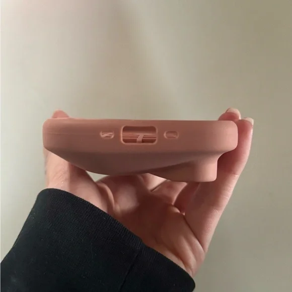 RHODE CASE - Picture 3 of 5